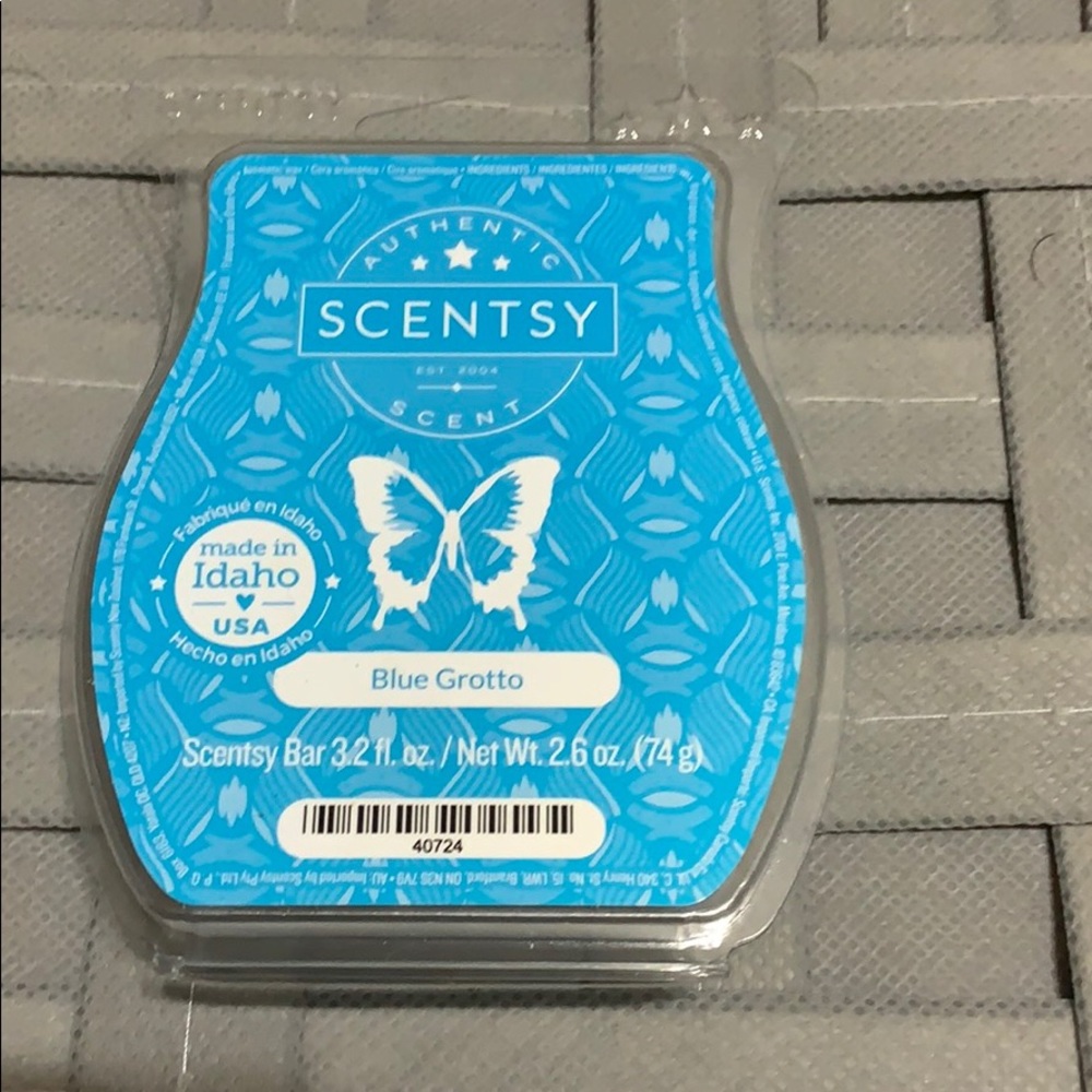Scentsy Blue Grotto bar